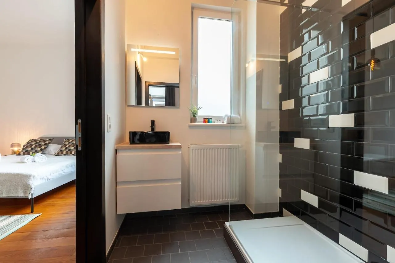 Apartment Super Cozy 2 Bedroom Apt Near Antwerp Station Belgium