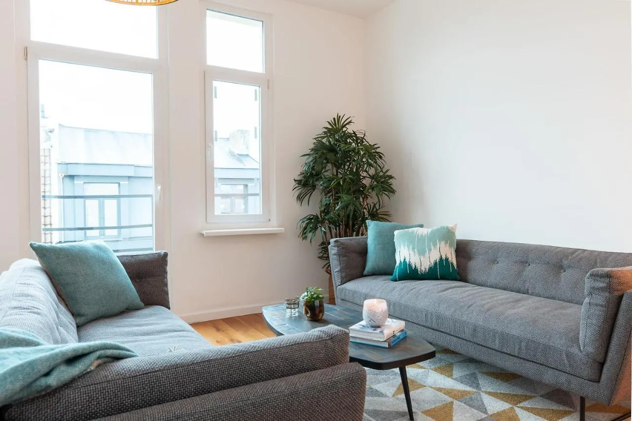 Super Cozy 2 Bedroom Apt Near Antwerp Station 0*,  Belgium
