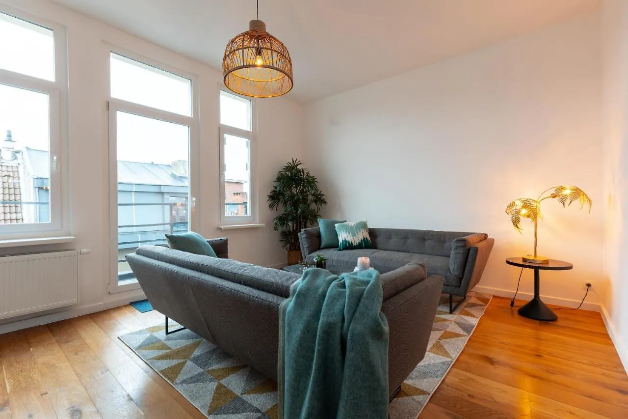 Super Cozy 2 Bedroom Apt Near Antwerp Station Apartment