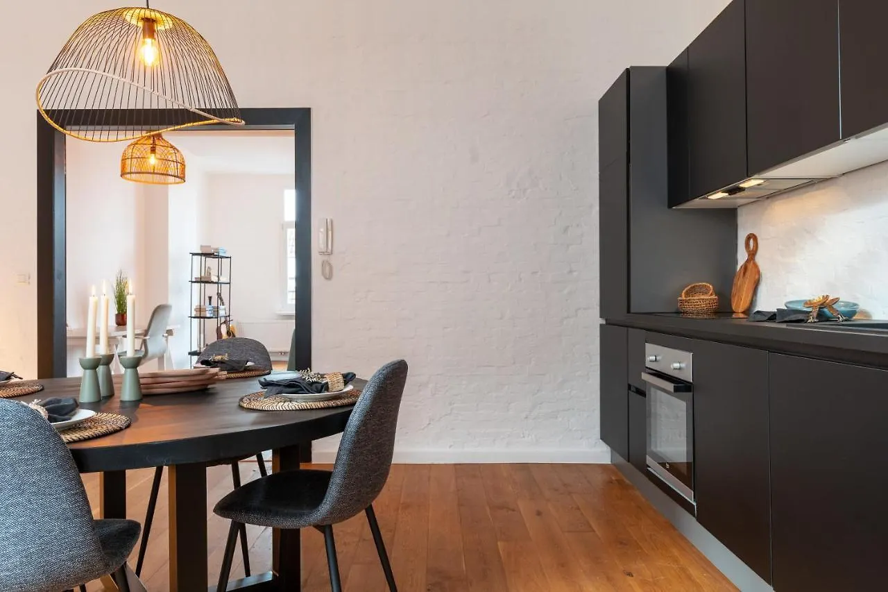Super Cozy 2 Bedroom Apt Near Antwerp Station Apartment