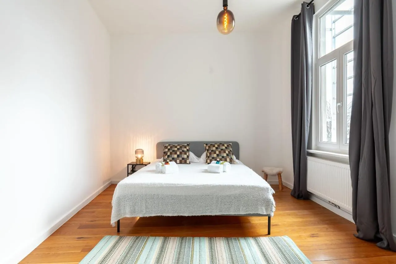 Apartment Super Cozy 2 Bedroom Apt Near Antwerp Station